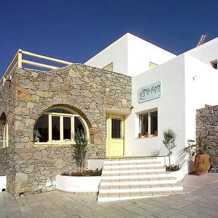 Pelican Hotel 2*